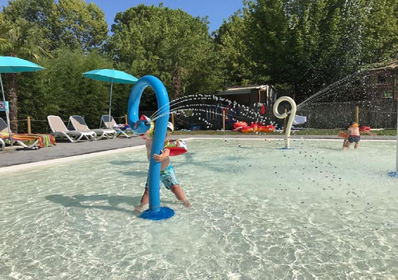 Camping Village Malibu Beach Lido di Jesolo Exteriör bild